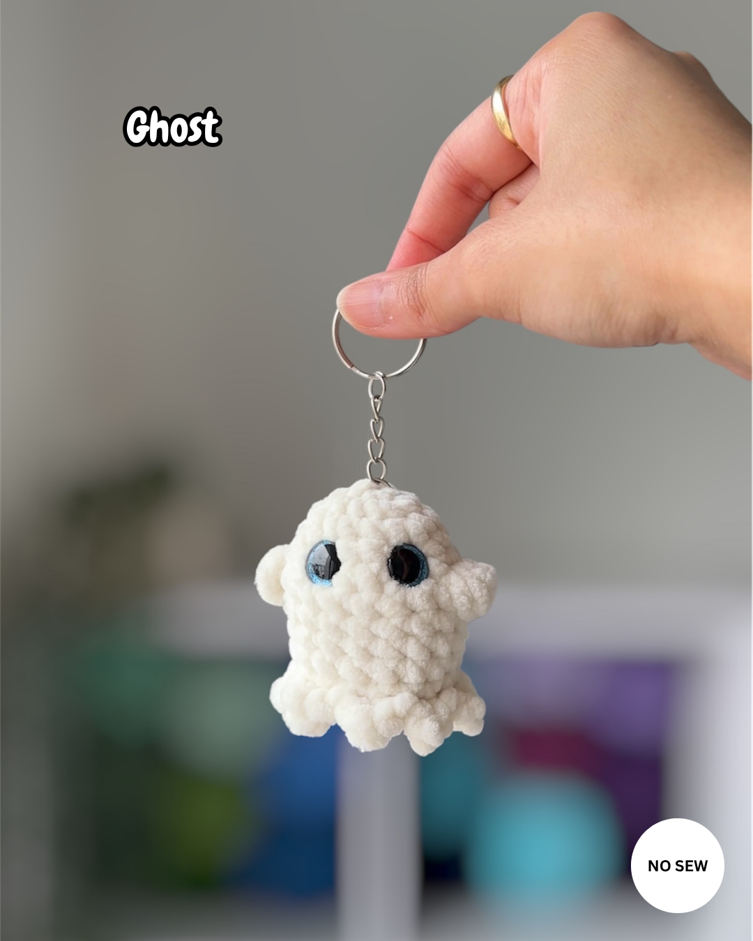 16-in-1 Halloween Keychains Bundle