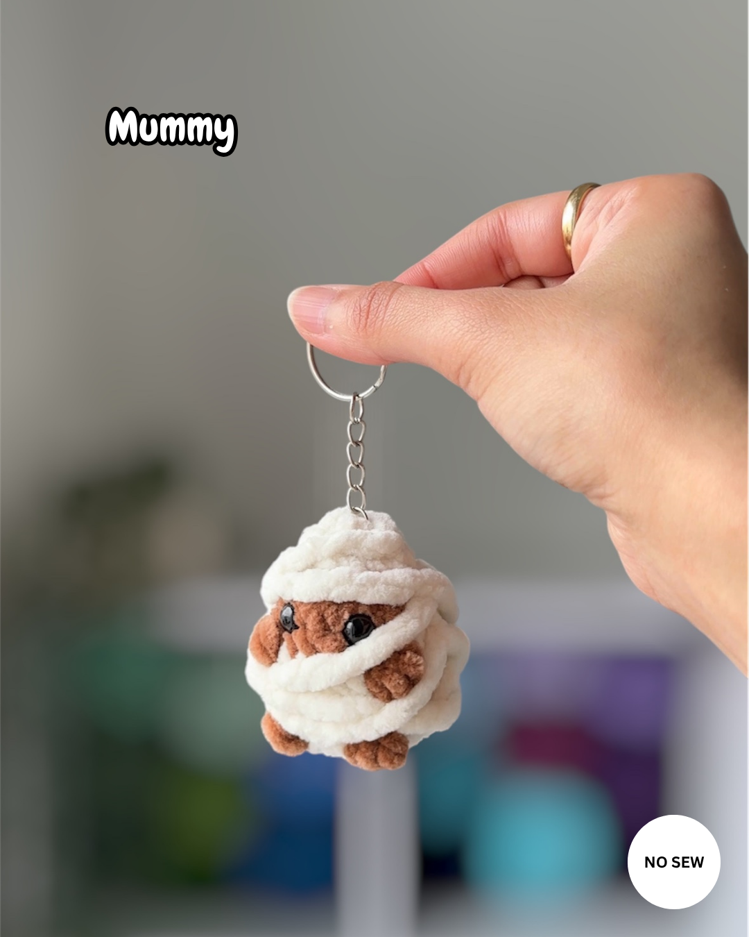 16-in-1 Halloween Keychains Bundle