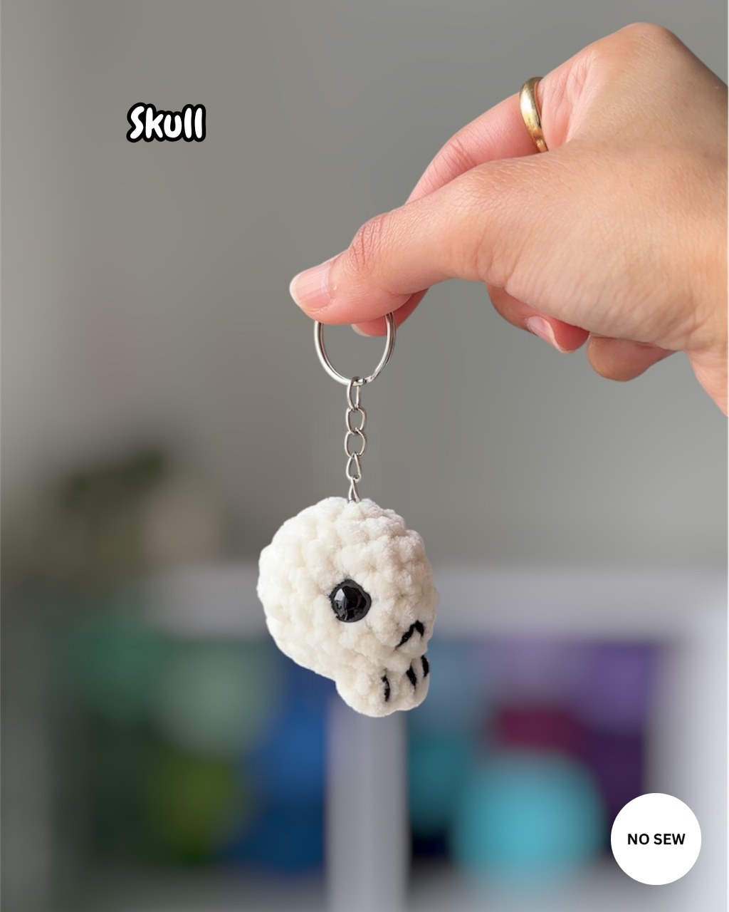 16-in-1 Halloween Keychains Bundle